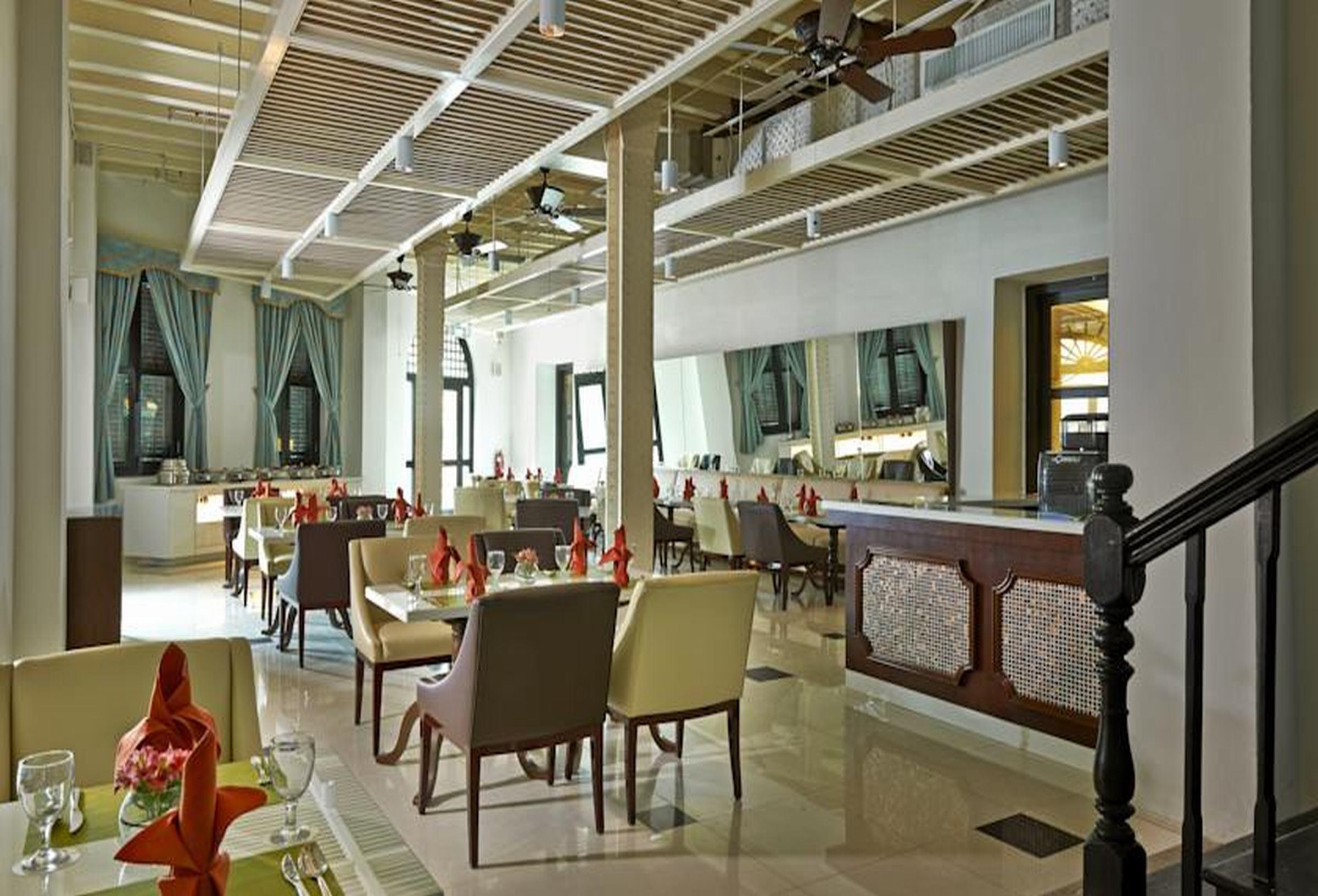 Royale Chulan Penang 4*
